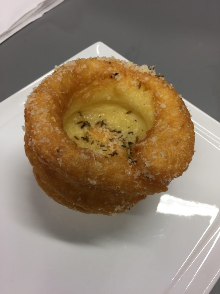 http://www.veroniqueetlachouquetterie.fr/wp-content/uploads/2017/07/IMG_9213-768x1024.jpg