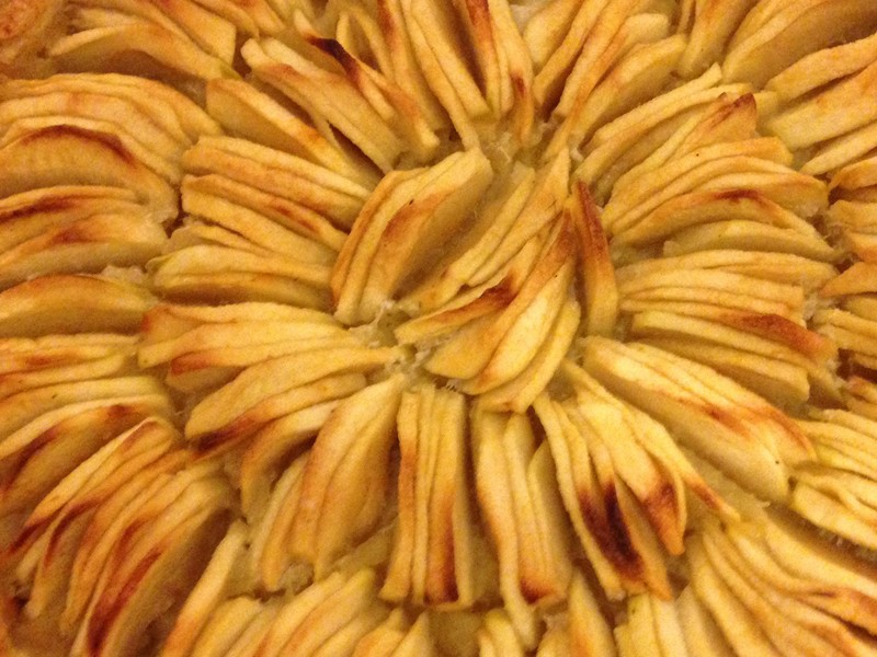 Tarte aux pommes à la crème pâtissière