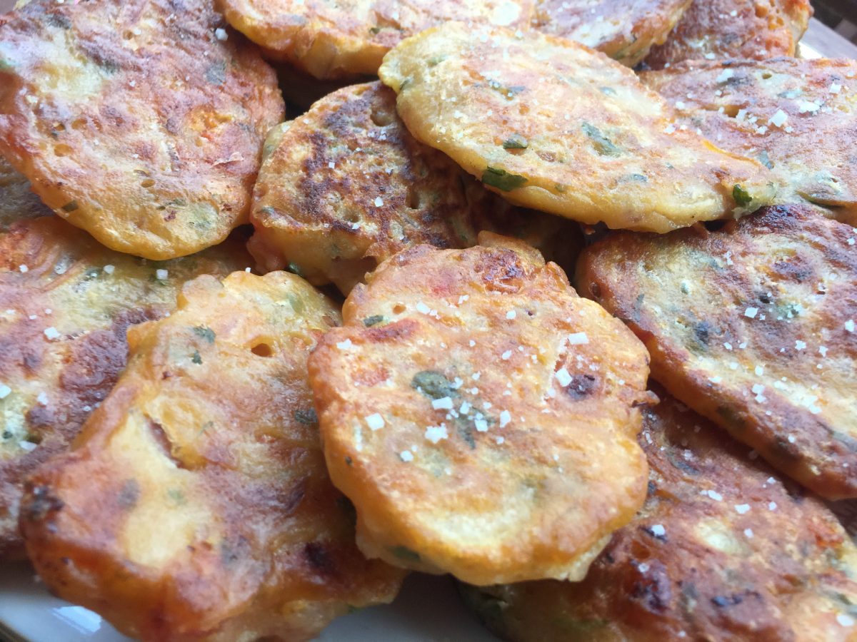 Beignets de tomates et leur p’tite sauce