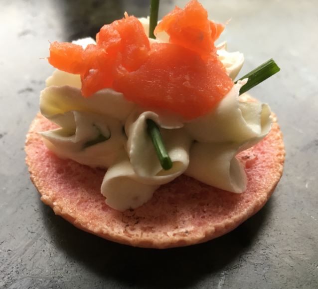 https://www.veroniqueetlachouquetterie.fr/wp-content/uploads/2019/12/macaa.jpg