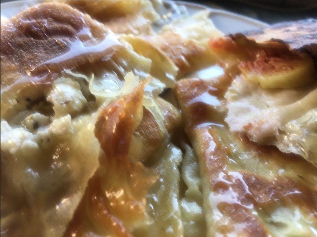 https://www.veroniqueetlachouquetterie.fr/wp-content/uploads/2023/09/Byrek09-1024x766.jpg