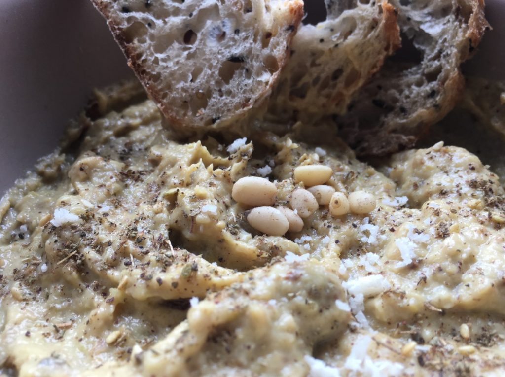 https://www.veroniqueetlachouquetterie.fr/wp-content/uploads/2023/09/mout02-1024x765.jpg