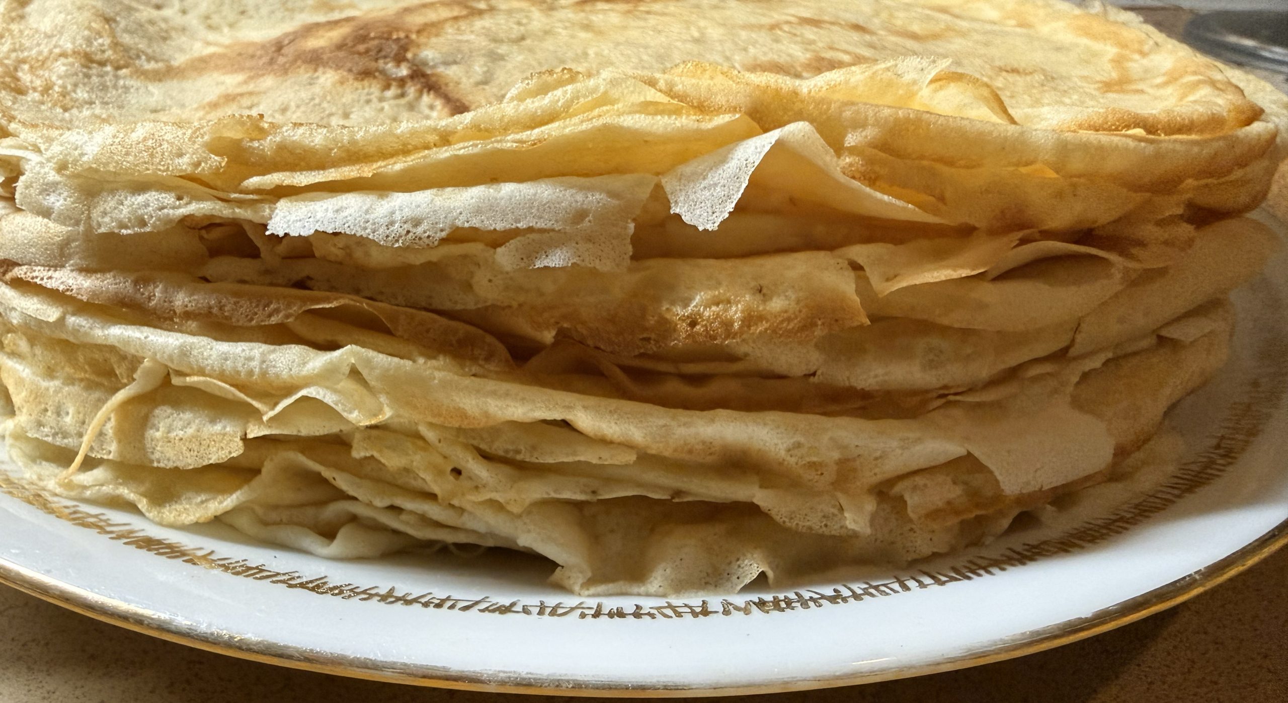 https://www.veroniqueetlachouquetterie.fr/wp-content/uploads/2026/02/Crepeuh01-scaled.jpg