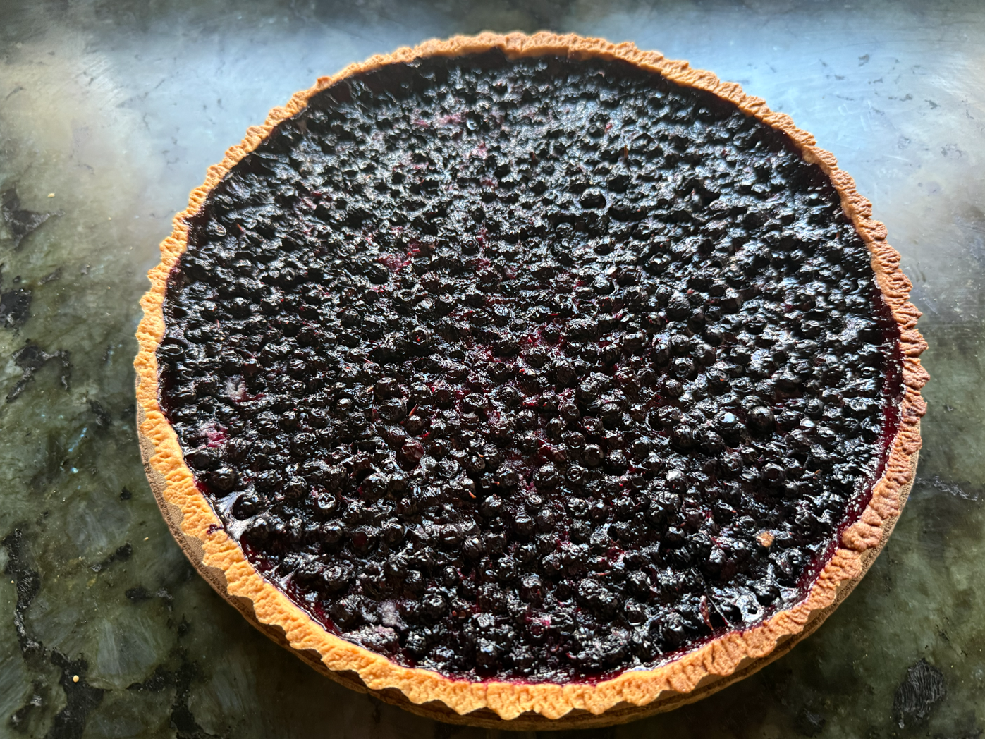 https://www.veroniqueetlachouquetterie.fr/wp-content/uploads/2026/07/TarteMyrtilles02.png