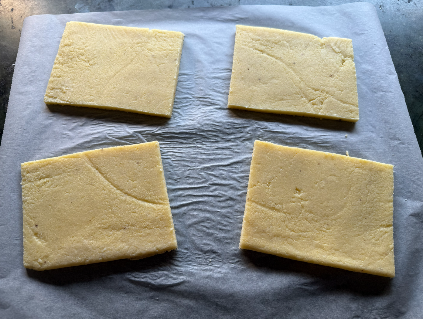 https://www.veroniqueetlachouquetterie.fr/wp-content/uploads/2026/08/CroqueMr03.png